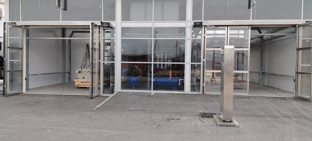 Робот автомойка грузовая